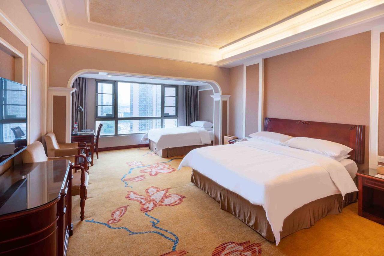 Vienna Hotel Shenzhen Songgang Liye Road Екстер'єр фото